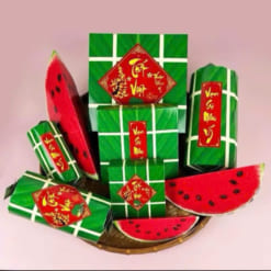 Set 9 món bánh chưng, bánh tét, dưa hấu trang trí bàn, kệ - Decor tiểu cảnh Tết, studio